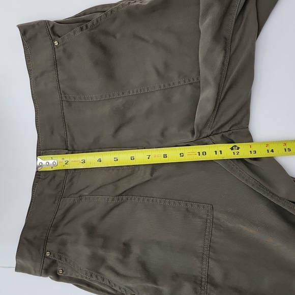 ⭐️3/ $30⭐️ Jones New York Army Green Soft Cotton Lightweight Cargo Pants Sz 8 - Picture 14 of 15